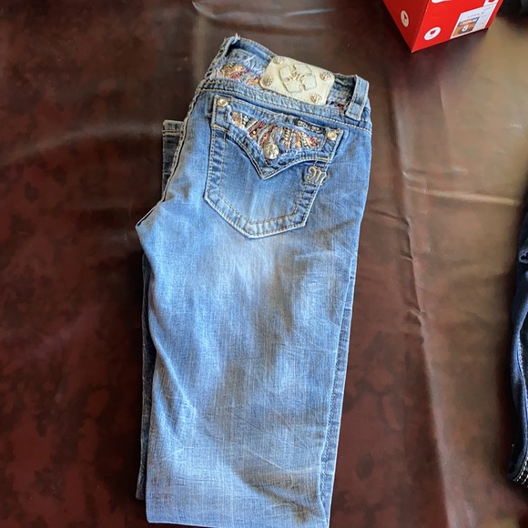 Miss Me Signature Boot Cut Jeans EUC - Picture 2 of 4